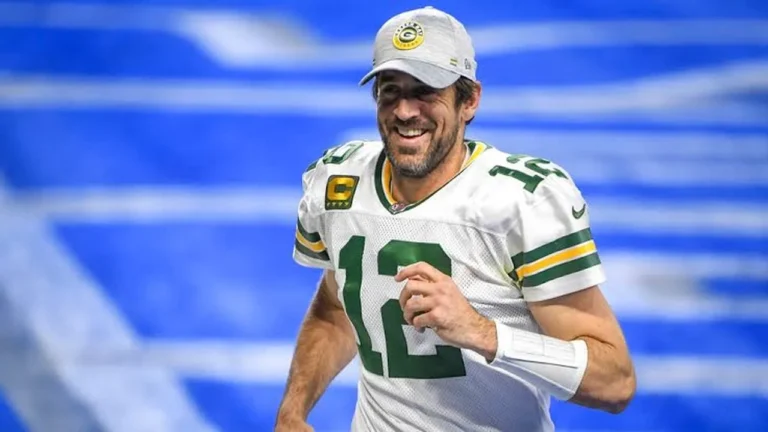 Aaron Rodgers net worth and Steelers career earnings